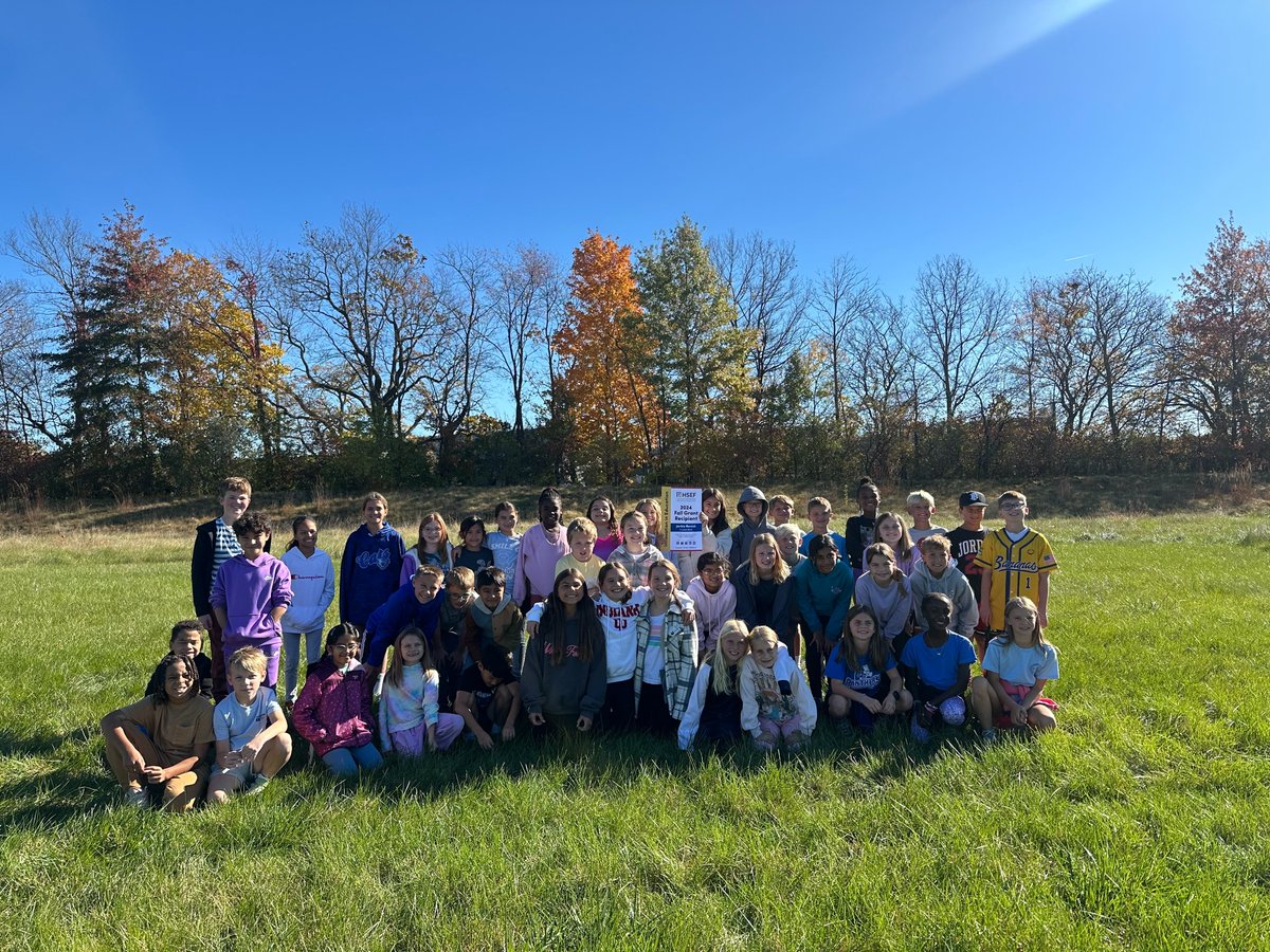 Renick_Class's tweet image. Thank you @hsefoundation! We are so excited to begin enhancing our TCE Nature Space for all of our TCE Cardinals! @_MrsBuck_ @JAllenPrincipal