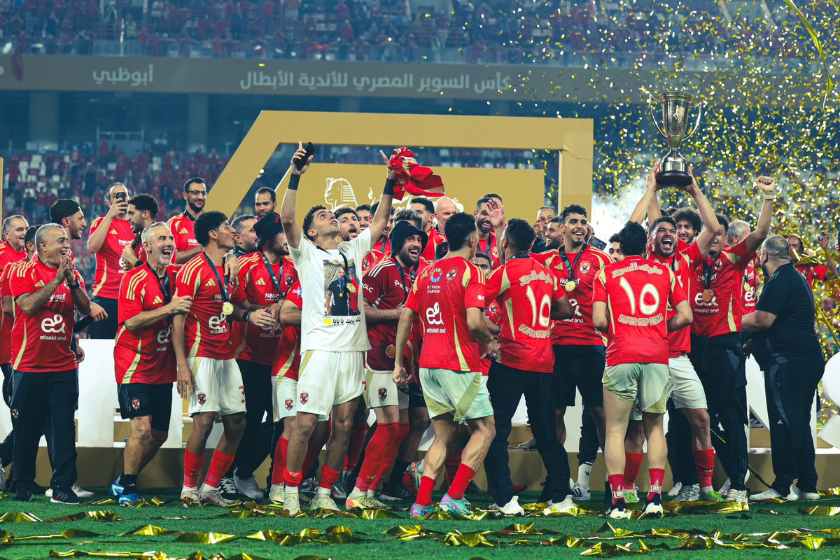 AlAhly's tweet photo. 📍هنا الأهلي

قلعة البطولات .. فخر الأمة .. نادي القرن 🦅🏆 https://t.co/TBL0hKhrda