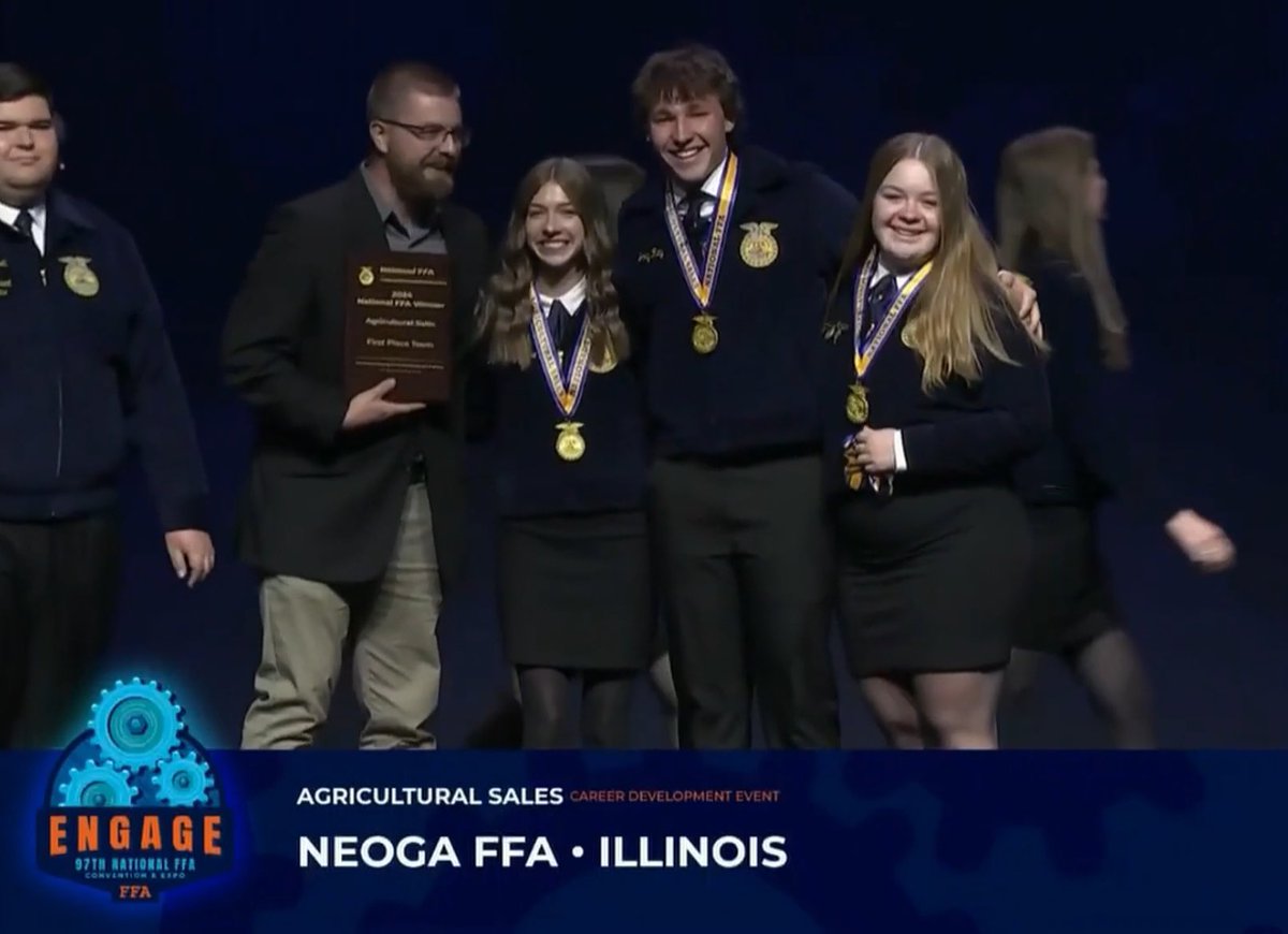 hannahspang_'s tweet image. WE HAVE A NATIONAL WINNER: The Neoga FFA Chapter has been crowned the National FFA Ag Sales champion! @FarmWeekNow @ILFarmBureau