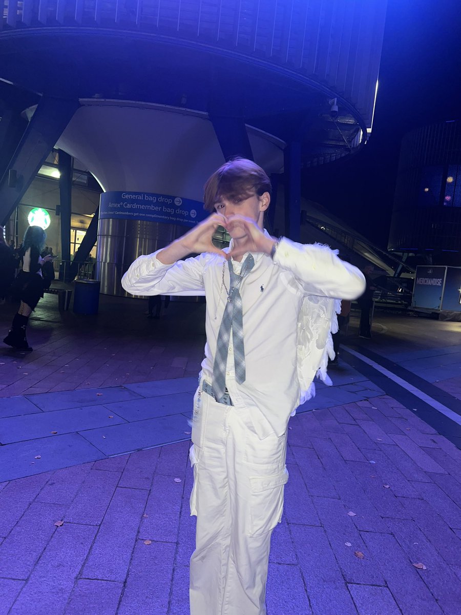 adam 🏄‍♂️🇬🇧🔶 (@adamyyxy) / Posts / X