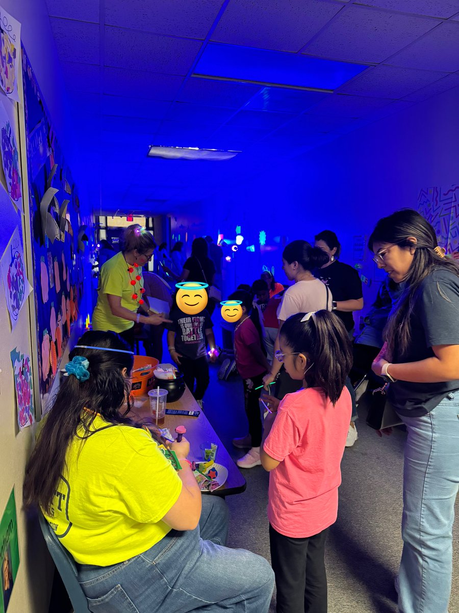 Victoria Pérez (@msperezpisd) on Twitter photo It was a busy but exciting day today! From celebrating the amazing <a href="/LaurenPalos/">Lauren Palos</a> 💖🥳 to taking part in this PHENOMENAL Math Glow Night that the best partner, <a href="/Anajimenez08A/">Ana Jimenez</a>, threw for our kiddos. 🧮✖️➕ #BurnettBeavers It was a busy but exciting day today! From celebrating the amazing <a href="/LaurenPalos/">Lauren Palos</a> 💖🥳 to taking part in this PHENOMENAL Math Glow Night that the best partner, <a href="/Anajimenez08A/">Ana Jimenez</a>, threw for our kiddos. 🧮✖️➕ #BurnettBeavers