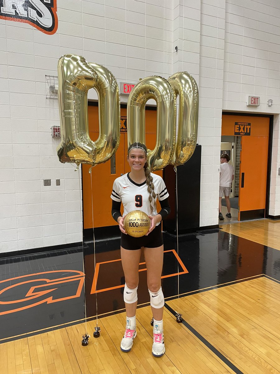 Congratulations to Hollie Peterson on reaching 1000 career assists tonight!
<a href="/IGHSAU/">IGHSAU</a>