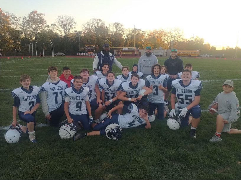 Let’s give a proud Cougar shout out to the Middle School team!!! Congratulations on an amazing season!! 2 Wins 2 losses 1 tie
#kutztowncougarfootball #bandofbrothers