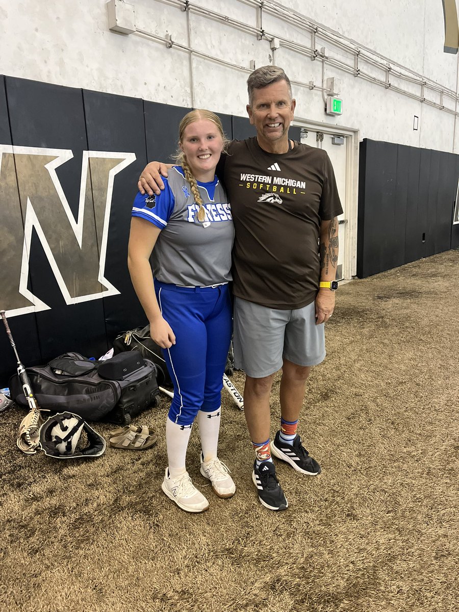 Thank you <a href="/WMUSoftball/">Western Michigan Softball</a> for another great camp! I loved how small the camp was, and that so many players came to help out! I enjoyed being able to see the campus and facilities again. Hope to be back soon! <a href="/marleewilson/">Marlee Wilson</a> <a href="/bshipman44/">Bill Shipman</a> <a href="/Coach_Mogan/">Morgan VanderBor</a> <a href="/CoachErikaWhitt/">Coach Erika</a> @finesse16ukelly