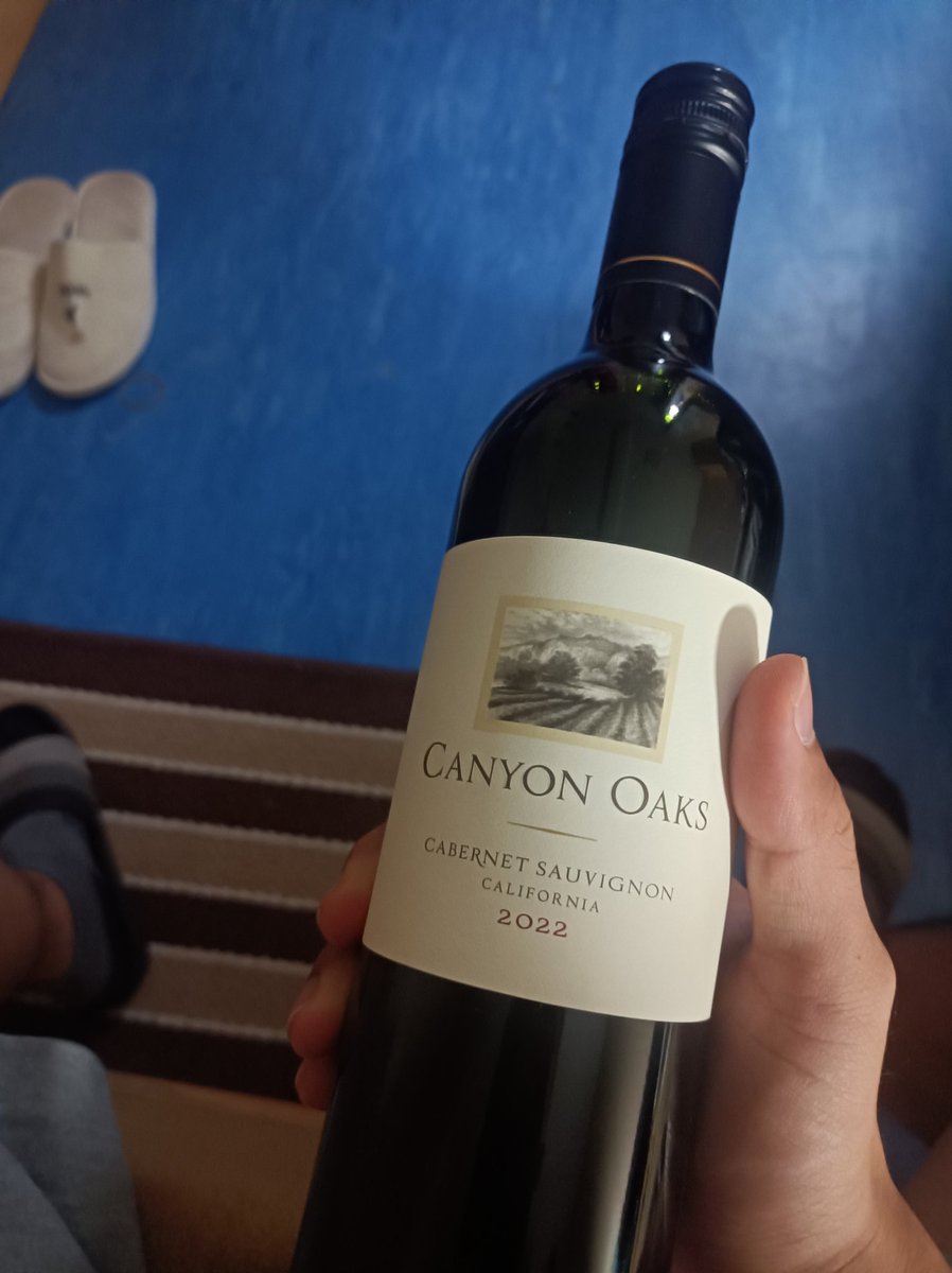 Manoverboard07's tweet photo. Kampay. Para mahimbing Ang tulog 🥂 https://t.co/PnZPDGkNBC