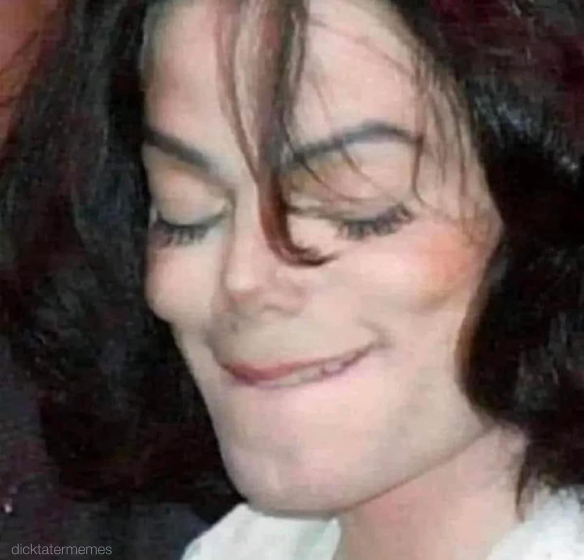 mayonnaise's tweet photo. When you fart in the car with the windows up and it smells like an egg McMuffin https://t.co/3gmZIDWdbZ