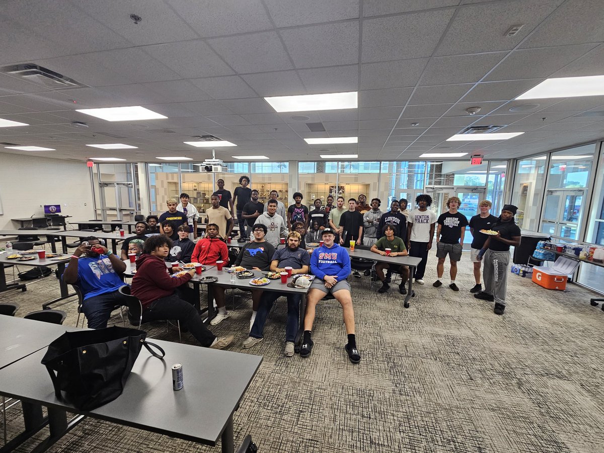 Billy Miller tweet media