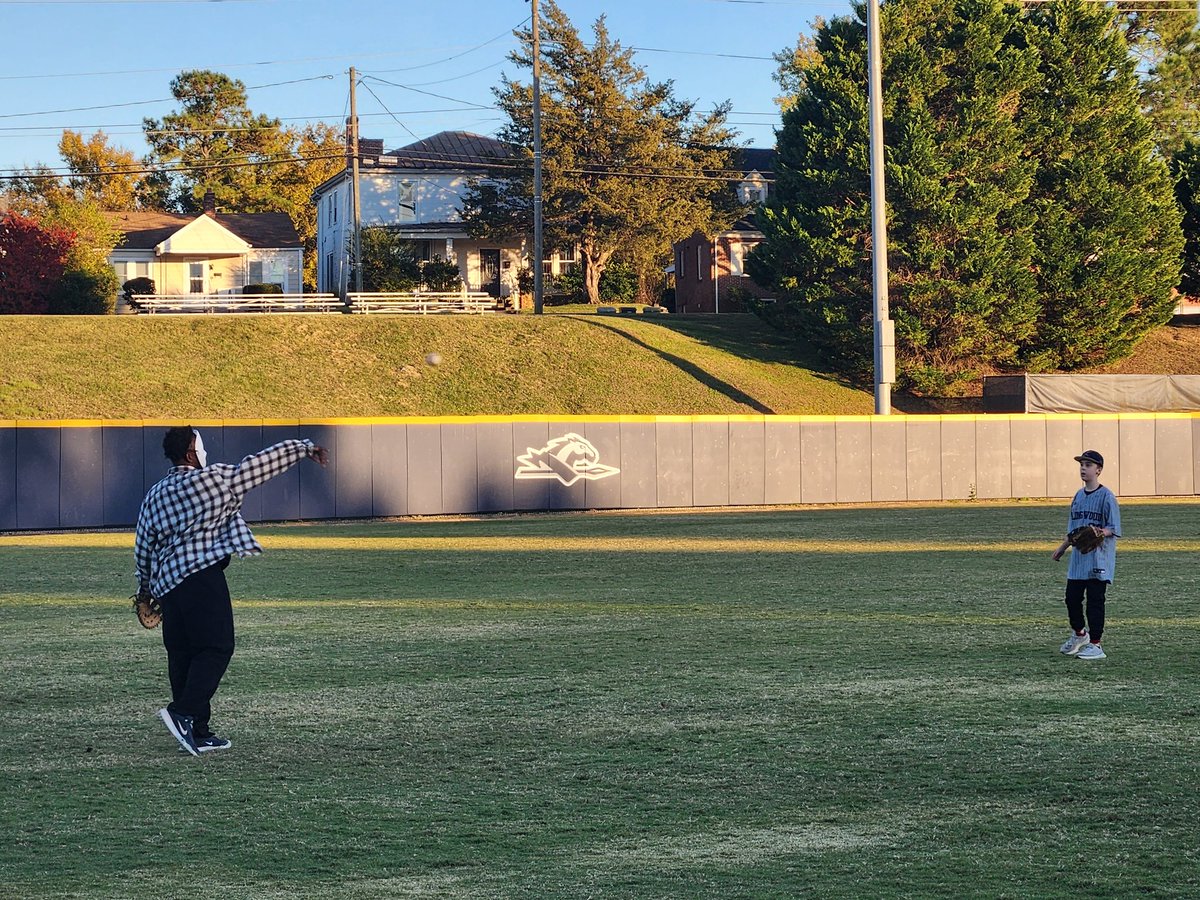 Sarah Tanner-Anderson (@doctort_a) on Twitter photo Spooky Slugfest 2024 ⚾️🎃 Always a good time with our <a href="/LongwoodBase/">Longwood Baseball</a> boys! 💙 Check out James Nelson with <a href="/jamesnelson_12/">James Nelson</a>! Big shout-out to <a href="/_CodyJohn/">Cody Walter</a>, <a href="/CoachRayNoe/">Ray Noe</a>, and <a href="/TySully2/">Tyler Sullivan</a> for being so good to my kiddo. And thanks to <a href="/LongwoodLancers/">Longwood Lancers</a> for the fun activities! <a href="/SquaredStoic/">Peyton Anderson</a> Spooky Slugfest 2024 ⚾️🎃 Always a good time with our <a href="/LongwoodBase/">Longwood Baseball</a> boys! 💙 Check out James Nelson with <a href="/jamesnelson_12/">James Nelson</a>! Big shout-out to <a href="/_CodyJohn/">Cody Walter</a>, <a href="/CoachRayNoe/">Ray Noe</a>, and <a href="/TySully2/">Tyler Sullivan</a> for being so good to my kiddo. And thanks to <a href="/LongwoodLancers/">Longwood Lancers</a> for the fun activities! <a href="/SquaredStoic/">Peyton Anderson</a>