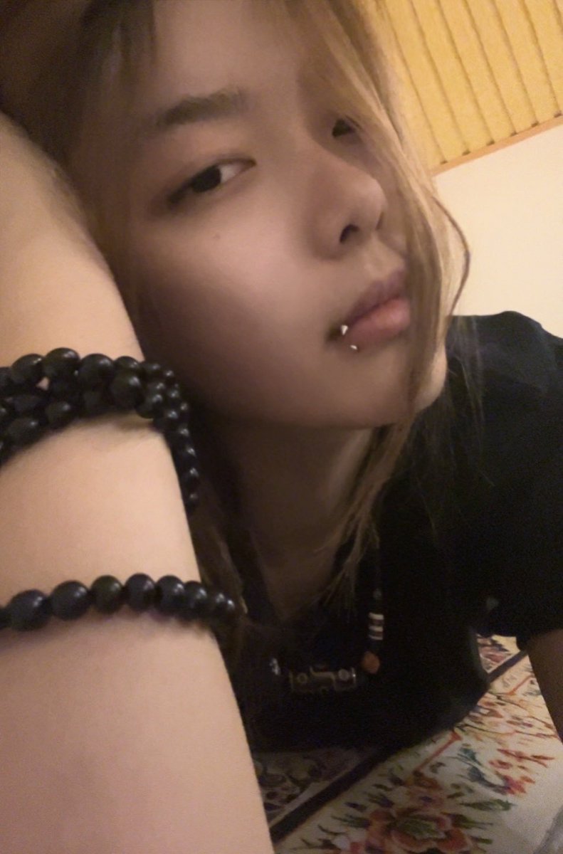 seeyounever tweet media