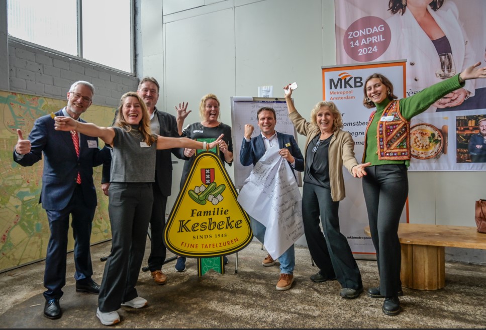 Samen impact maken! Wij kunnen terugkijken op een geslaagd event. Een goede opkomst in de fabriekshal van <a href="/KesbekeZuur/">Kesbeke Tafelzuur</a> 

Lees hieronder het uitgebreide verslag waarbij meer dan 22 succesvolle matches zijn gerealiseerd!

ap.lc/guJwE

#sociaalinkopen #buywisely #MKB