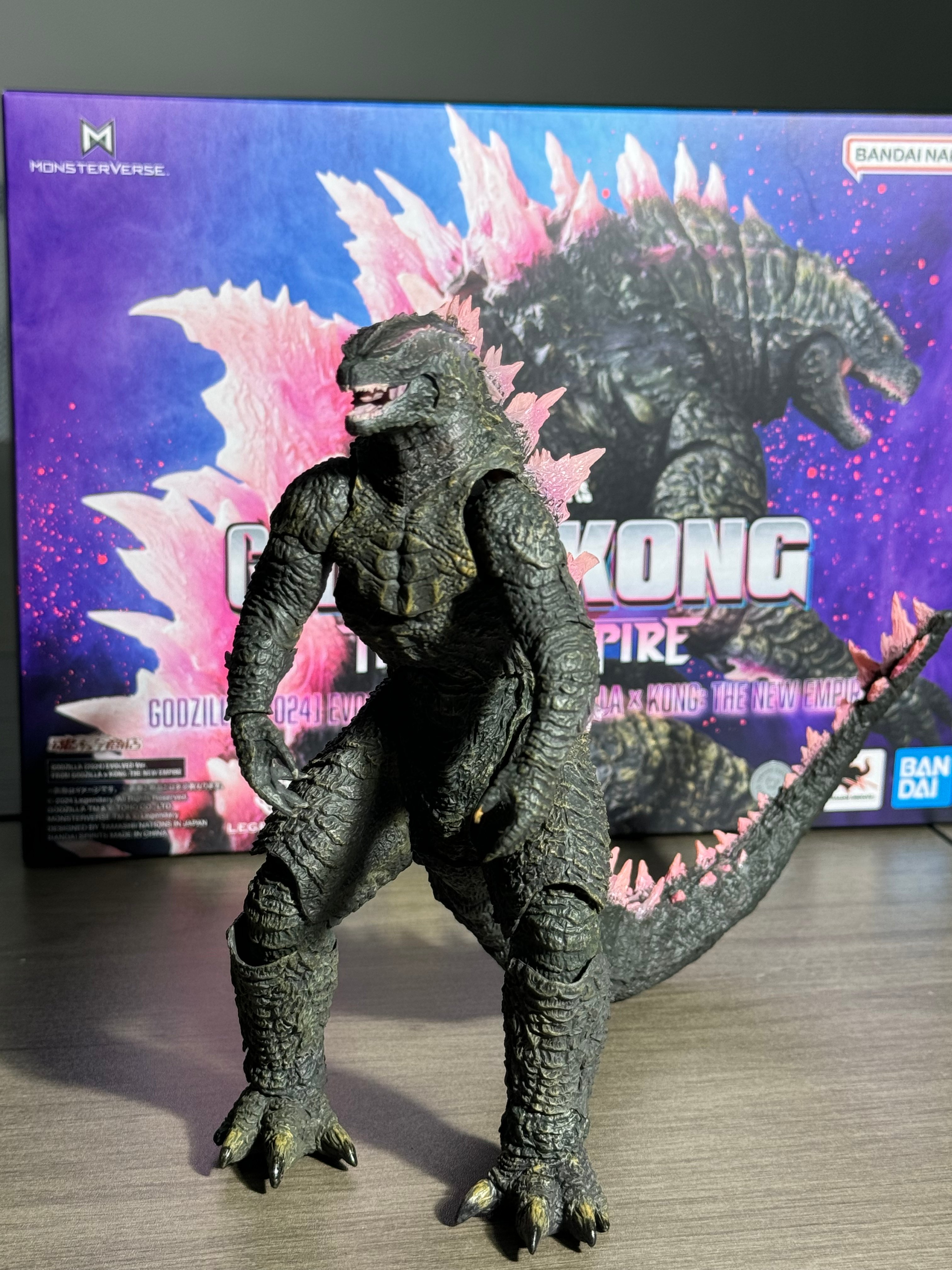 ケイシラハタ　ボリュームコートmilior　keishirahata　モンスター S.H. MonsterArts | Kou Kyou Kyoku Godzilla 1989 Review