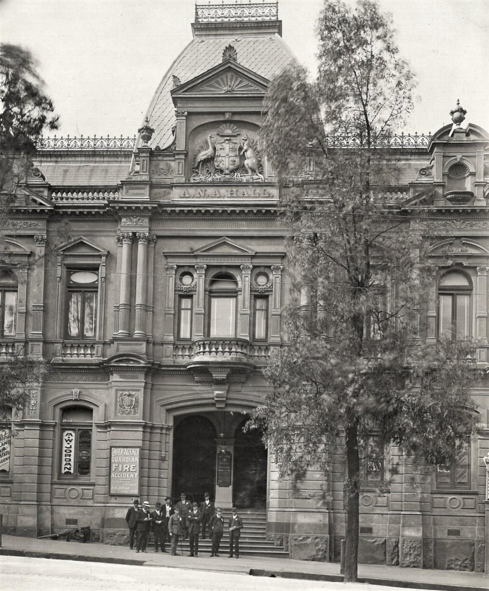 AusNativesX's tweet image. ANA Hall, Bendigo.
One day Australia will produce beautiful architecture once again.