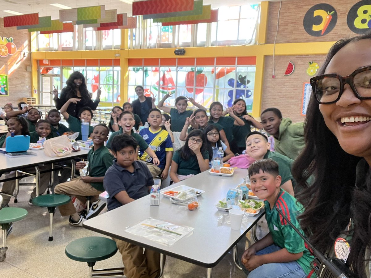Yesterday, we wore 💚 to match the pillar of responsibility, symbolizing our commitment to integrity and accountability in everything we do. 💚💛💚💛 We are #MontgomeryESProud ☺️
