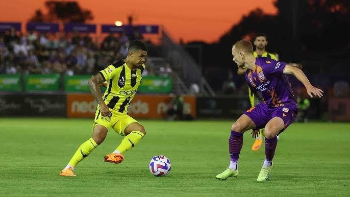 No pod I’ve been ill, but it’s a double derby weekend… fire up and give me your favourite moment from both matchups