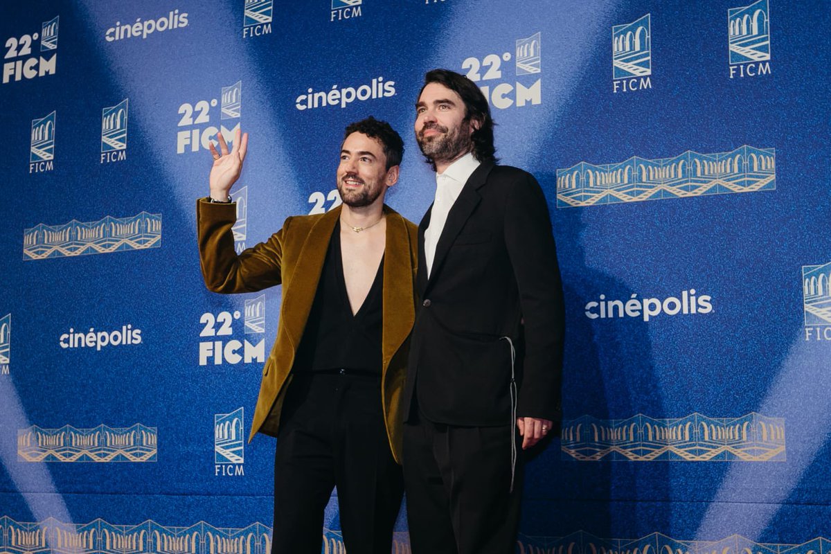 Alejandro Ramírez M. (@alejandro_ramz) on Twitter photo .<a href="/LuisGerardoM/">Luis Gerardo Méndez</a> estuvo en el #FICM2024 para la alfombra roja y presentación de la película "Skincare", del realizador Austin Peters, quien también estuvo presente. Bienvenidos a Morelia, <a href="/Cinepolis/">Cinépolis</a> es su casa, gracias por ser parte del 22° <a href="/FICM/">Morelia Film Fest</a>. .<a href="/LuisGerardoM/">Luis Gerardo Méndez</a> estuvo en el #FICM2024 para la alfombra roja y presentación de la película "Skincare", del realizador Austin Peters, quien también estuvo presente. Bienvenidos a Morelia, <a href="/Cinepolis/">Cinépolis</a> es su casa, gracias por ser parte del 22° <a href="/FICM/">Morelia Film Fest</a>.