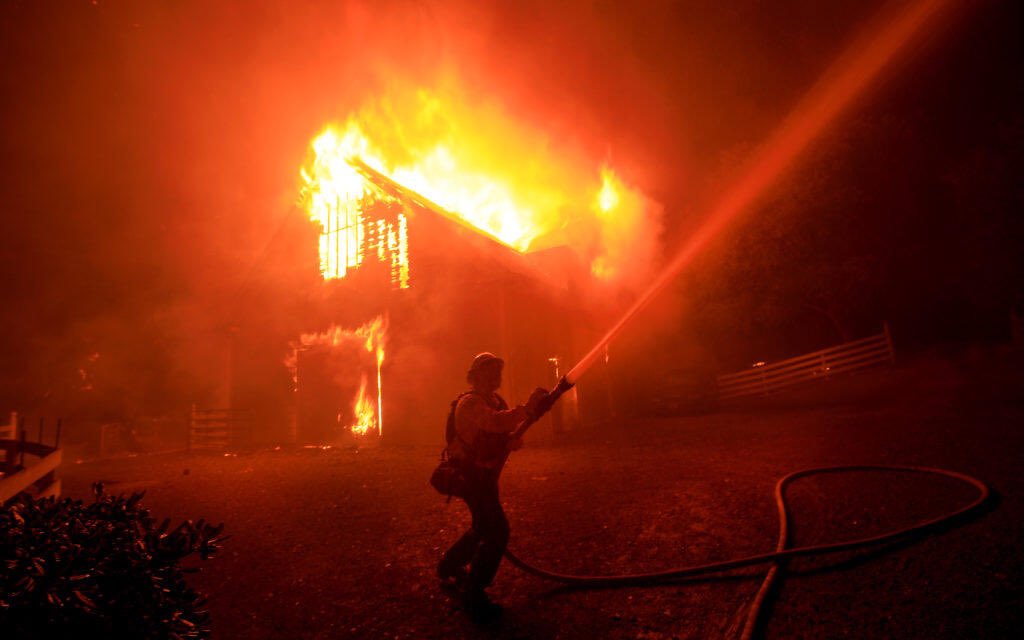 Kent Porter (@kentphotos) on Twitter photo It’s been five years since the #KincadeFire swept over the Mayacamas Mts., in Sonoma County burning through Chalk Hill and eventually landing in Windsor. <a href="/NorthBayNews/">The Press Democrat</a> It’s been five years since the #KincadeFire swept over the Mayacamas Mts., in Sonoma County burning through Chalk Hill and eventually landing in Windsor. <a href="/NorthBayNews/">The Press Democrat</a>