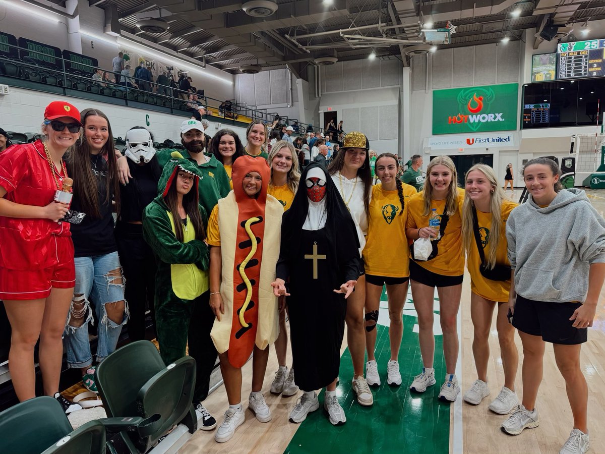 OBU_WBBall's tweet photo. Choose your player ๐ณ What a blast at the @obu_volleyball Halloween Bash ๐๐ฅฐ #DAVCUP @OBU_SAAC https://t.co/0CAF67SBmO