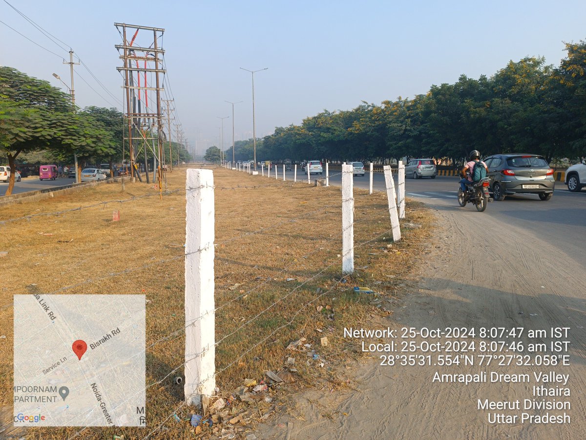 .<a href="/myogiadityanath/">Yogi Adityanath</a> <a href="/myogioffice/">Yogi Adityanath Office</a> <a href="/CMOfficeUP/">CM Office, GoUP</a> @ChiefSecy_UP <a href="/ChiefSecyUP/">S.P. Goyal, Chief Secretary, GoUP</a> <a href="/dmgbnagar/">DM G.B. Nagar/NOIDA</a> <a href="/OfficialGNIDA/">Greater Noida Industrial Development Authority</a> <a href="/PrernaSinghIAS/">Prerna Singh</a> <a href="/InduPrakashPCS/">Indu Prakash Singh</a> कृप्या संलग्न फोटो का अवलोकन करें। यह ग्रेनो वेस्ट के 130m रोड पर Eros Sampoornam सोसायटी के ठीक सामने और गोलचक्कर के पास का ग्रीन एरिया है तो रेगिस्तान