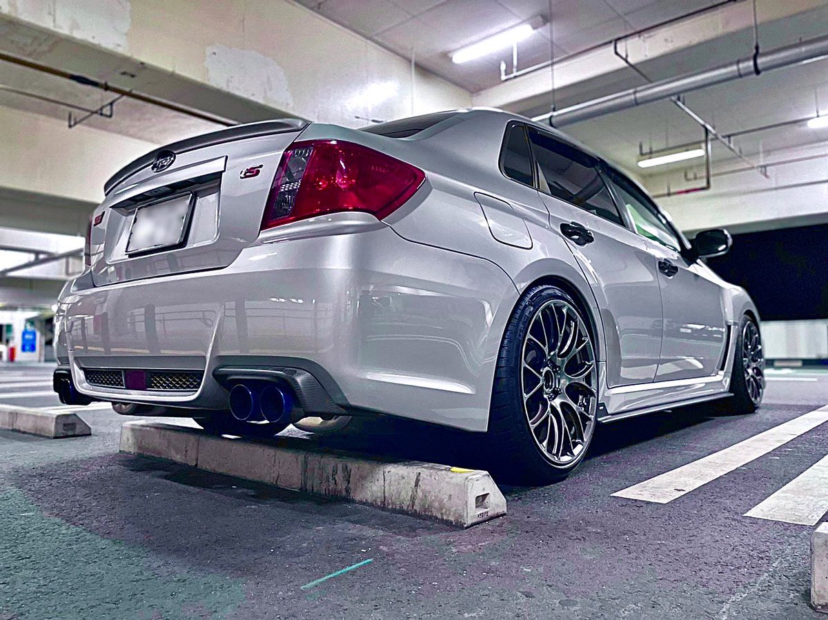 #みんなの車のリアが見たい
おちり