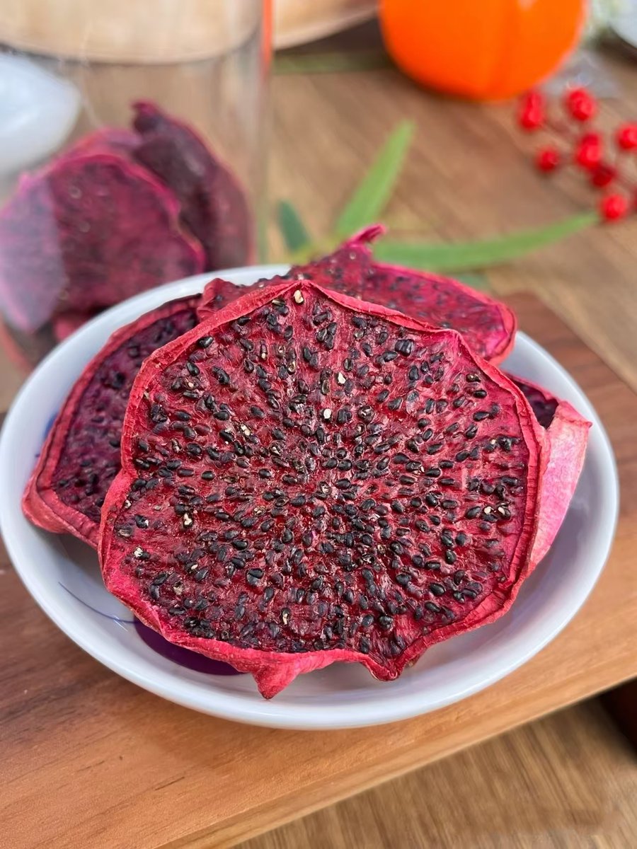FeiSunshineCode's tweet image. Sweet and chewy dragon fruit is now on the market
It can be used for tea, food, and snacks
Start ordering now
Contact me
Email: fei@sunshinecode.net
WhatsApp: 8615098950691
WeChat/phone:8615098950691