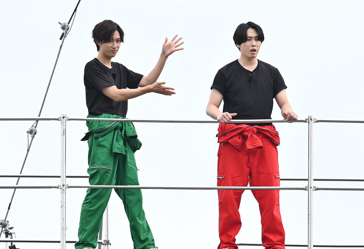 sore_snowman's tweet photo. 今夜8時から2時間SP⛄️

❶渡辺翔太×Matt×向井康二
　美容大国のタイへ✈️🇹🇭

　高級美容食材を目指し無人島にある
　極狭洞窟に日本人初潜入❗️

❷未成年の主張 第２弾
　阿部亮平×宮舘涼太

ゲスト✨
紗栄子さん
土屋太鳳さん
Mattさん

#それスノ #SnowMan https://t.co/zmZ34NEZ4g