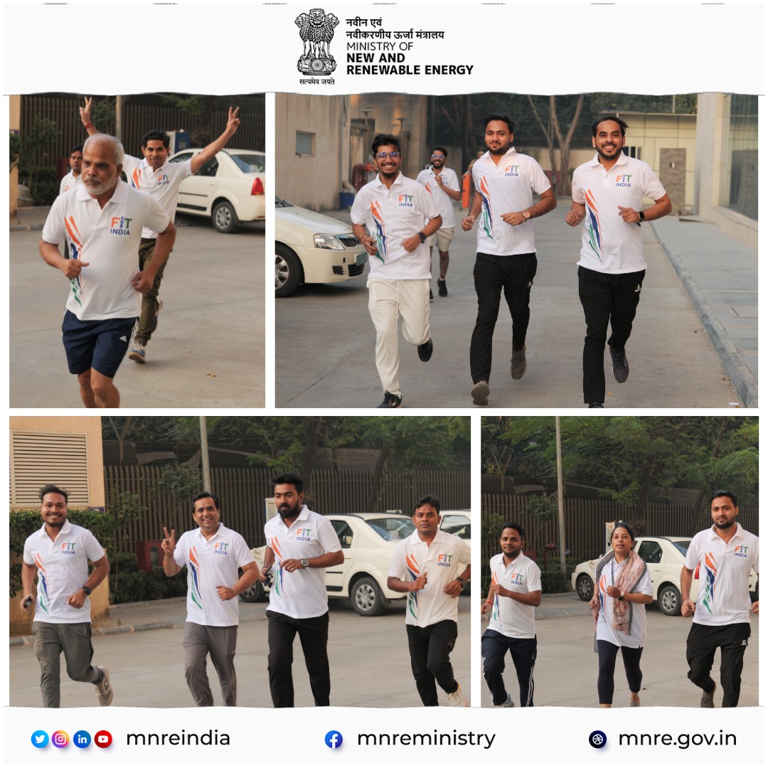 mnreindia's tweet photo. @FitIndiaOff  Swacchta Freedom #Run 5.0 was conducted today at the premises of Atal Akshay Urja Bhawan, New Delhi as a part of #FitIndiaCampaign. Officials and Staff of @mnreindia actively participated in the run to promote fitness and active lifestyle. https://t.co/V6yytTBqXw