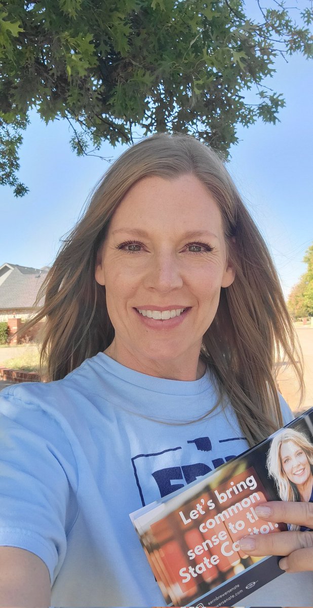 erinbrewerok's tweet photo. With just days before Election Day, Brewer Backers are in full force. We visited 1️⃣,2️⃣9️⃣0️⃣ homes TODAY alone to check our friends' and neighbors' voting plans.
#BackBrewer #SD47 #VoteNov5th https://t.co/IqqcoNDSWx