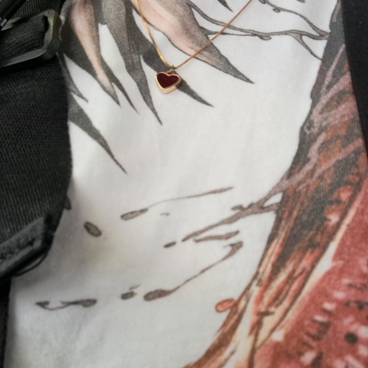 「ヴェノムたんに会いに行くから、ヴェノムシャツ着てきたけれど、色合い的にセンシティ」|とりか🌕 4/2スーパーヒロインタイム委託参加のイラスト
