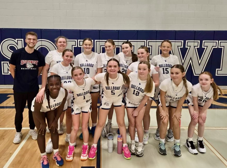 Kristin Mallory tweet media