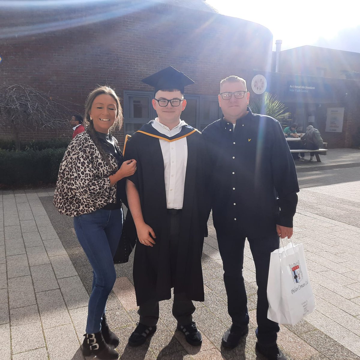 Gearóidín Uí Laighléis tweet media