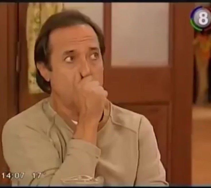 Anto64656346's tweet image. Pedro: me gusta pasar tiempo solo pero aveces entraba a la casa a ver con quien me encontraba y me di cuenta que la persona que buscaba era a la Michelle 

AAAAAAA (me hiciste llorar maldito hombre Perfecto) 
 #GranHermanoCHV