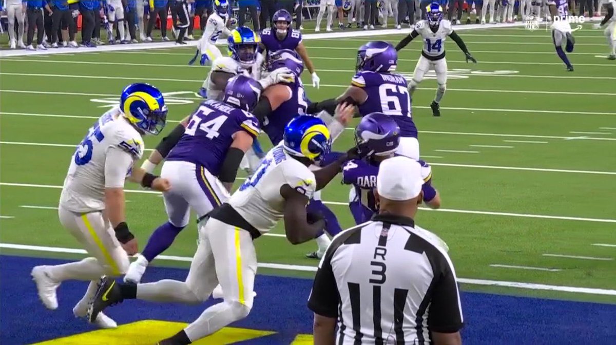 Referee Tra Blake was questioned on why there was no facemask penalty called on the Rams, responding with "I did not have a good look at it"

Also Tra Blake: