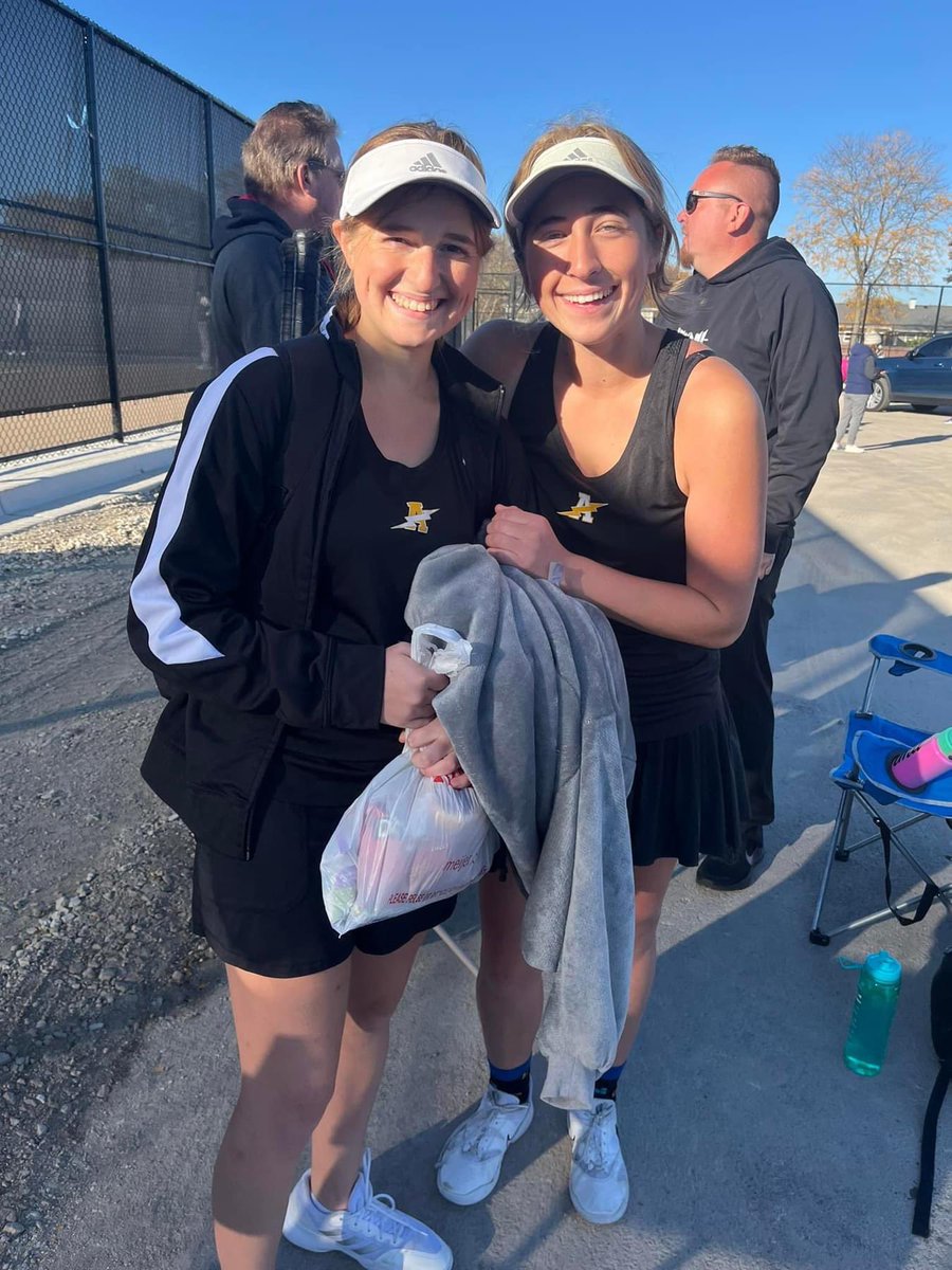 We gave it our all but unfortunately faced 2 outstanding opponents. Great State Emma and Emma. Showed their T-Bolt Pride!!!!