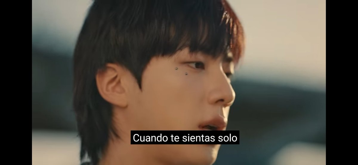 btsargento's tweet photo. — “Cuando estés decaído. Cuando te sientas solo. Cuando necesites apoyarte en alguien; Yo estaré ahí para ti” ❤️‍🩹.

#IllBeThereOutNow #Jin_IllBeThere https://t.co/uA7JSDYYc1