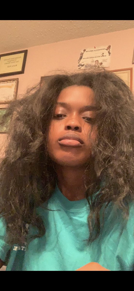 Kiki 999 🤟🏽 tweet media