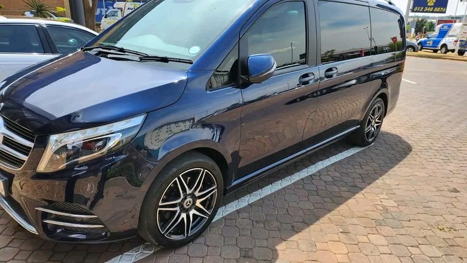 Tyrone__Mkansi's tweet image. We travel in Class and style across SA for our Premium clients available for hire self drive and with a professional driver,let's enjoy our holidays or private functions in style call me today 0799686958 or what's app me don't forget we also have small cars and H1 and 15 seater…