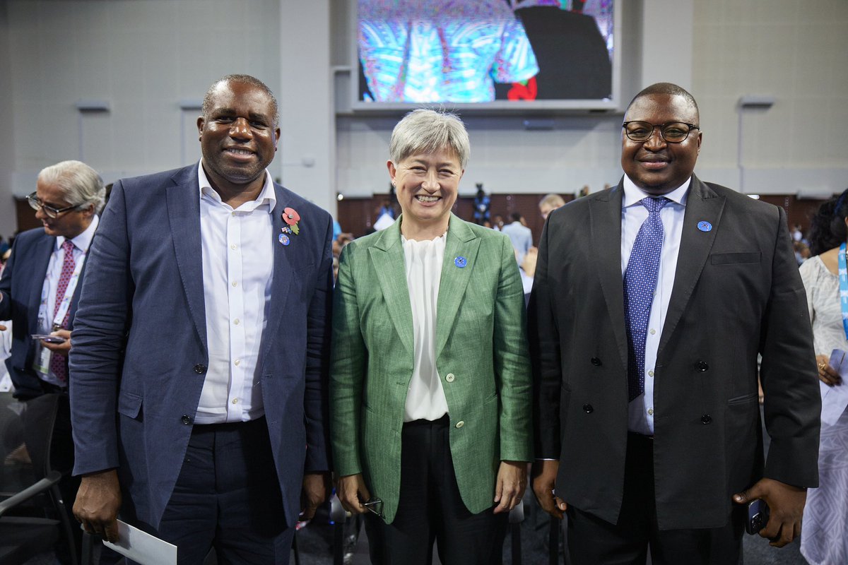 Great to catch up with <a href="/DavidLammy/">David Lammy</a> and <a href="/TimKabba/">Timothy Musa Kabba</a> at CHOGM in Samoa.

Last month, the UK and Sierra Leone joined Australia in our pursuit of a new Declaration for the Protection of Humanitarian Personnel.

Together, we are driving action to protect aid workers in conflict zones.