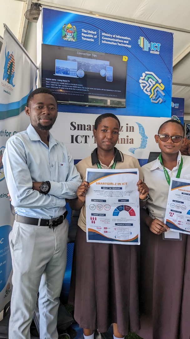 SmartGirlzInICT_tz tweet media