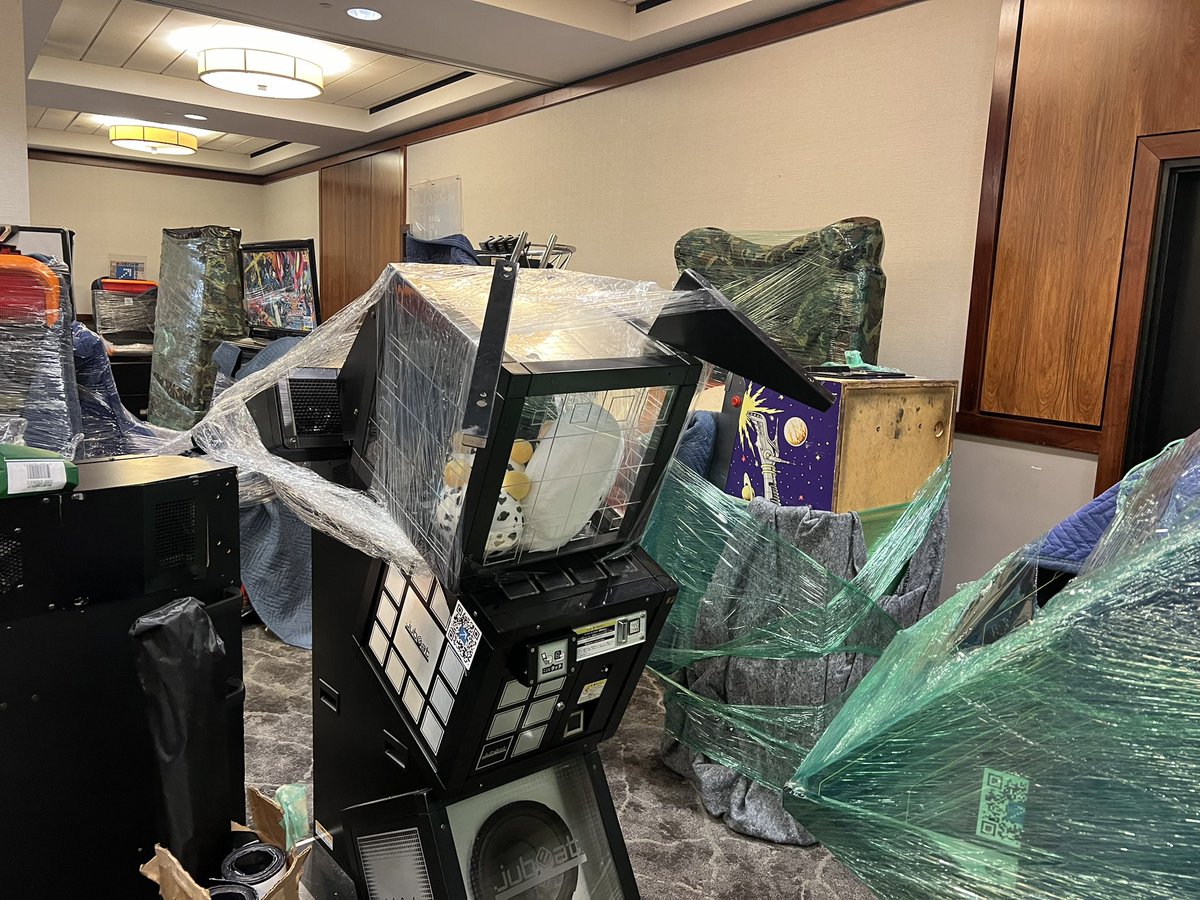 aVideoGameCon's tweet photo. We are getting the gaming set up for an exciting time at @DerpyCon 2024. Come join us for classic console games, @Origin_Of_Playโs competitive play & @SavePointMD for arcade fun! #derpycon #derpycon2024 #avgc #avideogamecon #originofplay #savepoint #newjersey #arcade #consoles https://t.co/l3ZFfOR9Cx