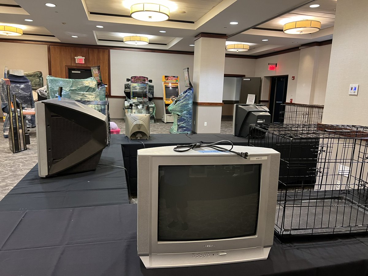 aVideoGameCon's tweet photo. We are getting the gaming set up for an exciting time at @DerpyCon 2024. Come join us for classic console games, @Origin_Of_Playโs competitive play & @SavePointMD for arcade fun! #derpycon #derpycon2024 #avgc #avideogamecon #originofplay #savepoint #newjersey #arcade #consoles https://t.co/l3ZFfOR9Cx