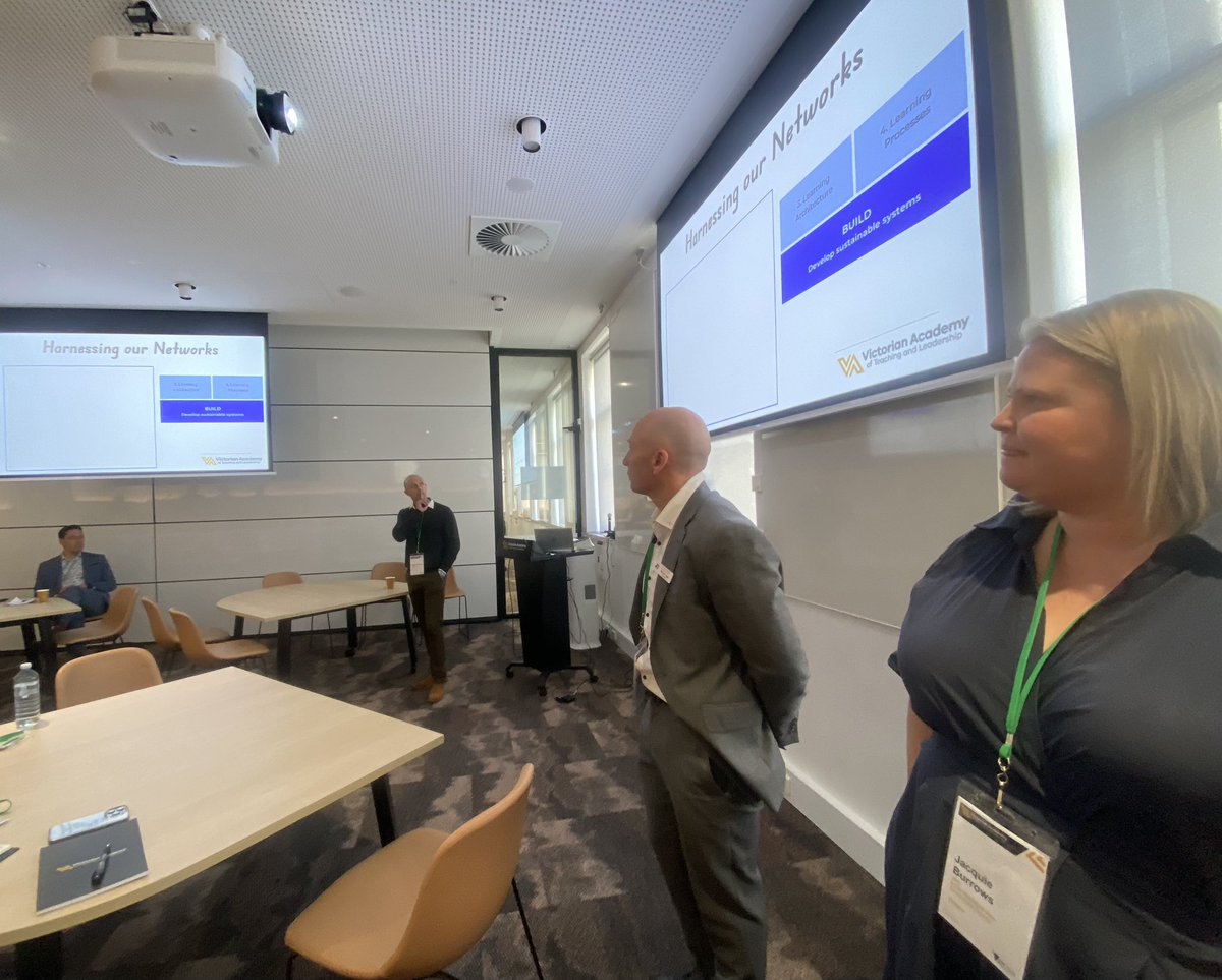 jettybe3's tweet photo. @burrows_jacquie &amp; I with a couple of doppelgängers discussing explicit instruction &amp; Reading.
Different contexts, acknowledging that this approach is ‘helpful for all, harmful for none, crucial for some.’
@AcademyVIC @SimonBreakspear @DunnEducation @StevenCapp @rhyssy33 https://t.co/7ZoxDD5cJt