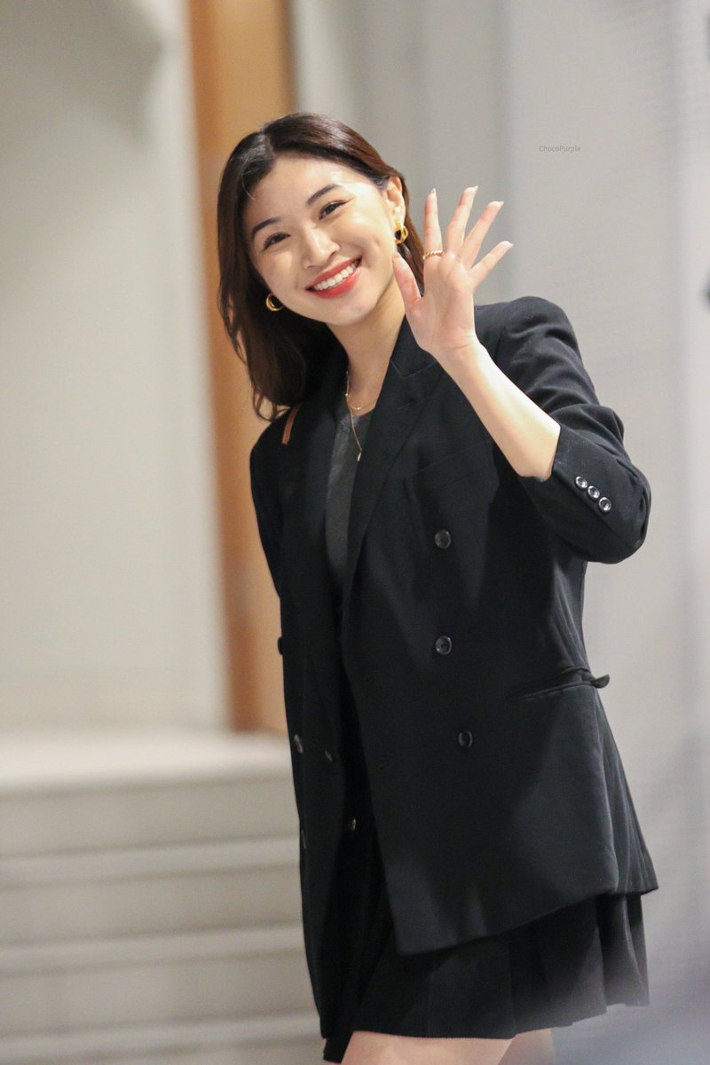 your_moodd's tweet photo. Aura nya CEO bangetttt kamuuuu @_shanindira 🖤 https://t.co/HZX5418BWn