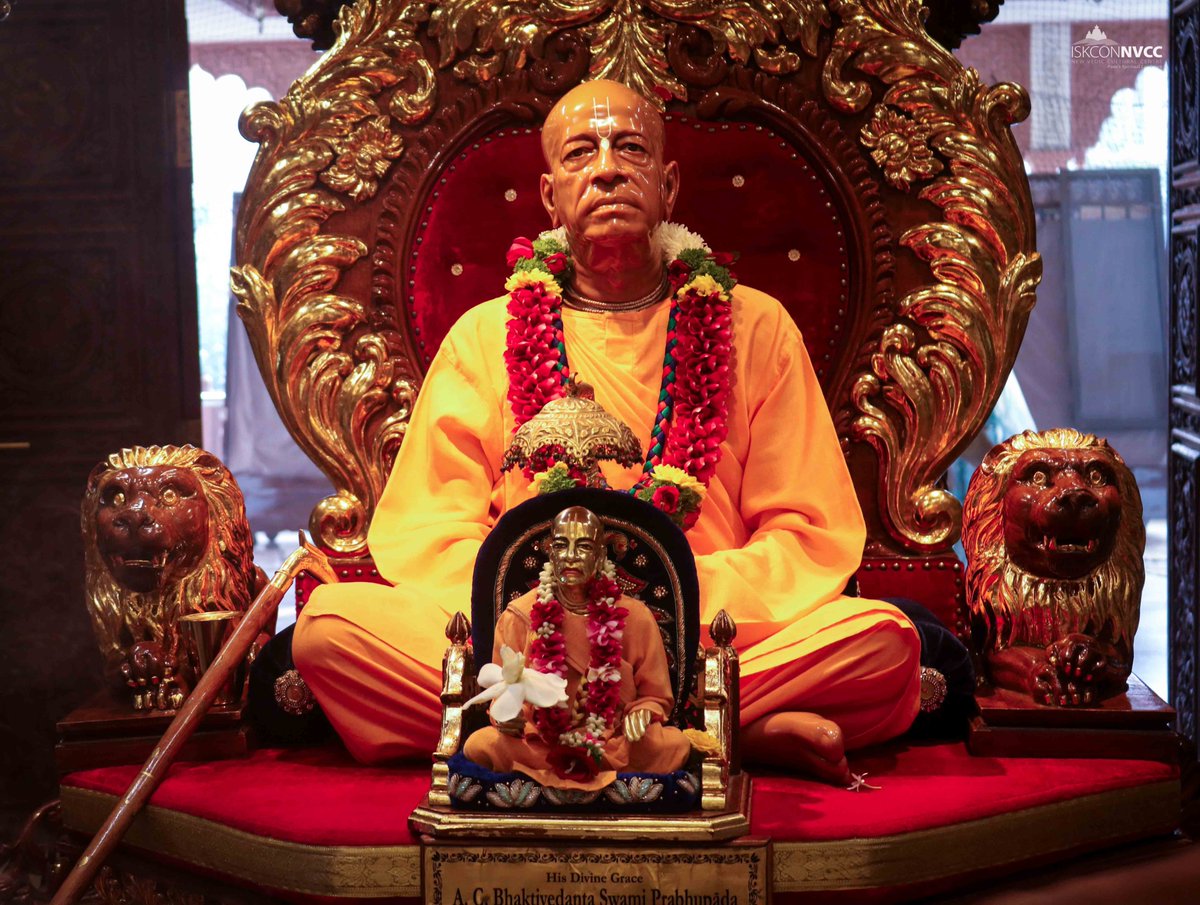 ISKCONPune's tweet photo. 🙏🏽Today's Darshan 📿 🗓25-10-2024🙏
🌷Sri Sri Jagannath Baldev Subhadra🌷
🚩@ISKCONNVCCPune🚩
.
.
#Kartik #OfferDiyaToKrishna #KartikMonth
#Kartik2024 #DamodarMaas #Kartikmonth
#ISKCONNVCC #ISKCONPune #ISKCONNVCCPune #ISKCON #25thoctober #25thoctober2024 #Friday
#Harinaam https://t.co/8szaitsNbW