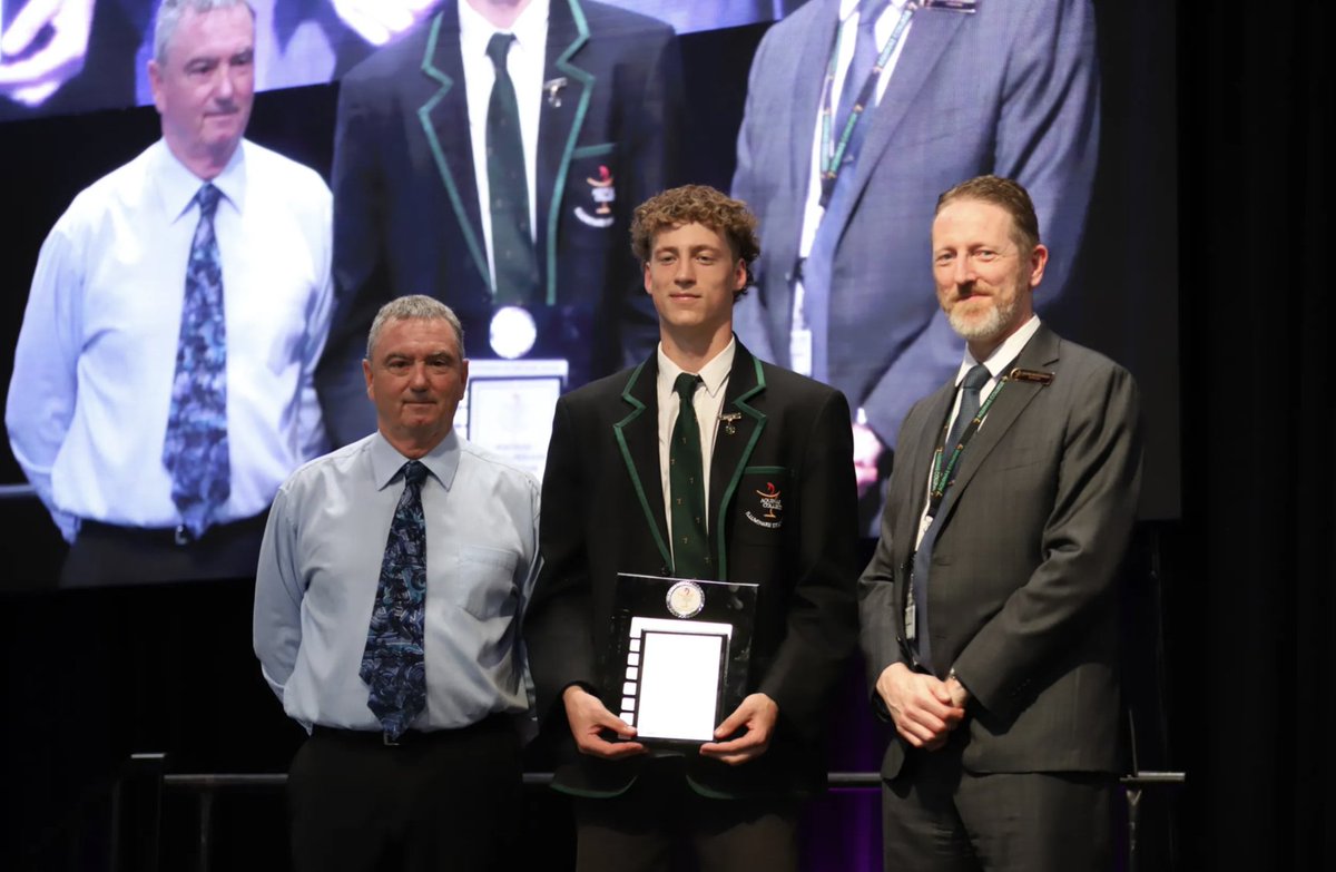 IsaacGhosn's tweet photo. I have just won the AQUINAS SPORTS PERSON OF THE YEAR AWARD after representing the school for 6 years.  

This year I had Played in both the Basketball and Netball EISM teams, captaining and winning MVP in both, while winning the grand final in Netball and coming runners up in Basketball. 
Additionally I was also selected in the victorian school championships for ultimate frisbee and netball after coming first in the state the previous year.
I had also represented and captained the schools Athletics squad while running in serval events (800m, 1500m, 400m and 4x100m relay) placing in the top 3 in all of them. More over I had also represented the school in cross country placing 2nd in the region. 

Video down below ⬇ ⬇⬇

@cassiusbosket 
@recruitingboost 
@ausahoops