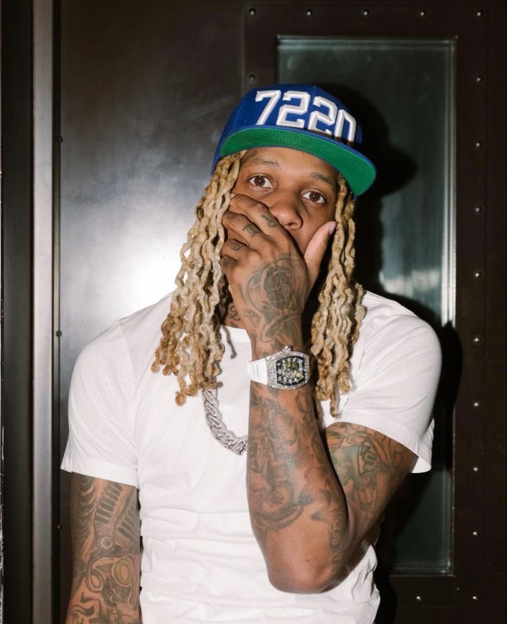 UrbanPapers_'s tweet photo. Lil Durk a été chargé pour MEURTRE COMMANDITÉ! Il va être extradé vers Los Angeles dans les prochains jours. https://t.co/Zzrz8J8Jch