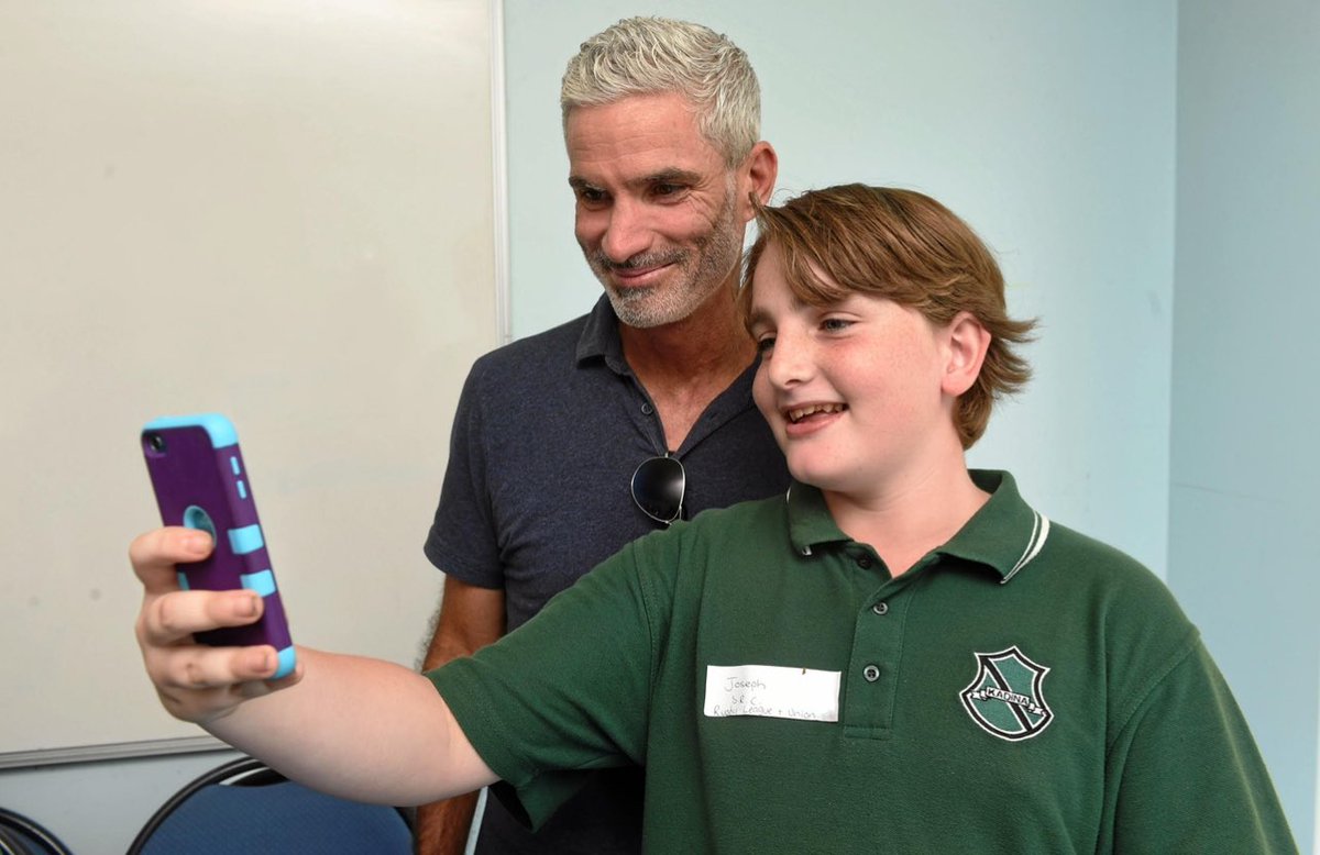 Craig Foster tweet media