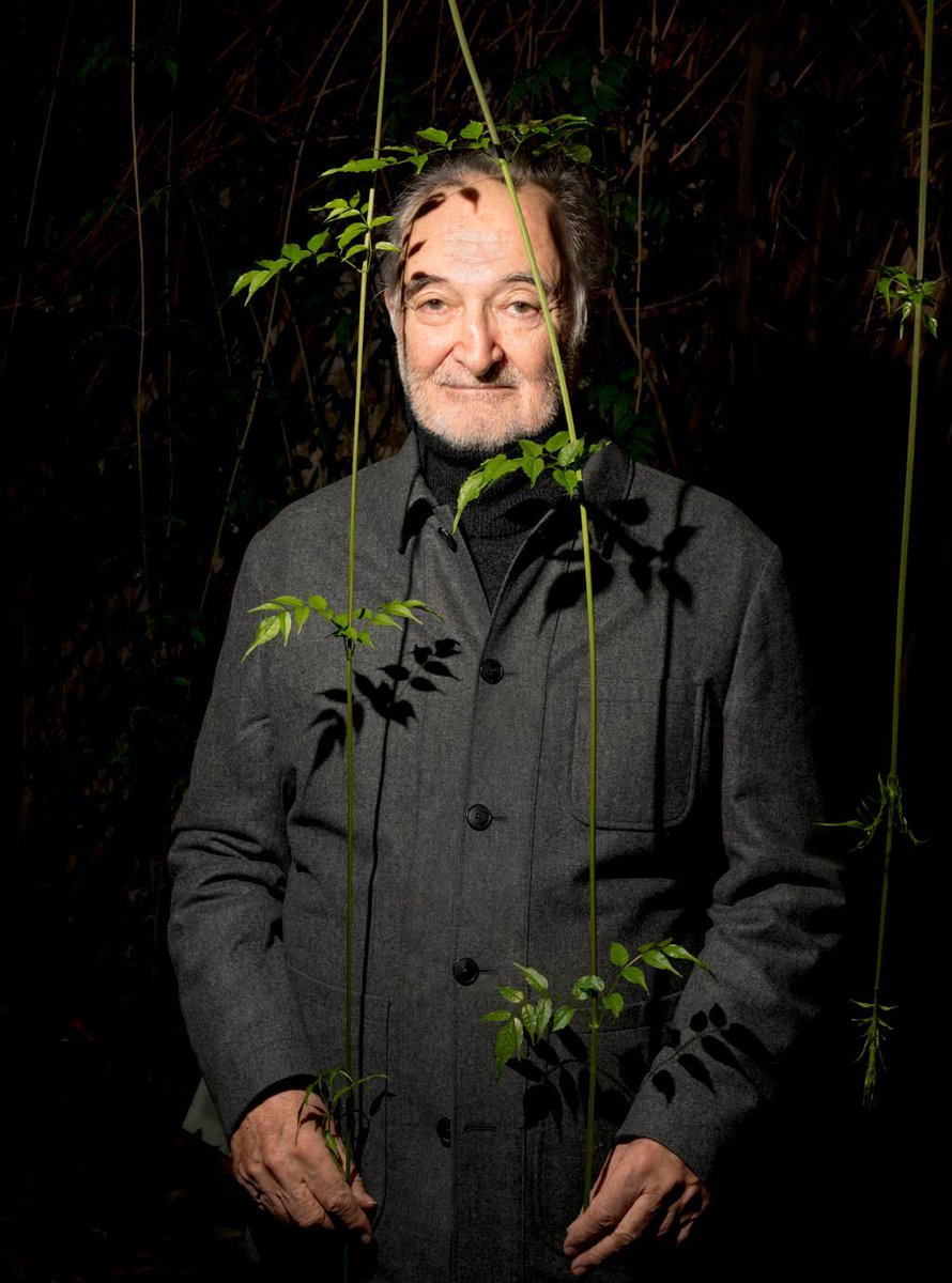 libe's tweet photo. Que devient Jacques Attali, 80 ans, major de Polytechnique et énarque de la promotion Robespierre, conseiller très spécial de Mitterrand et découvreur de Laurent Fabius, Ségolène Royal ou Emmanuel Macron ?

Son portrait : https://t.co/vBTxN9tWVC https://t.co/DRjMQx4tA6