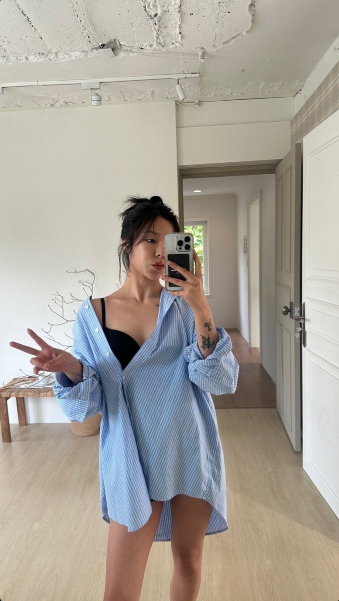 배경 보면 촬영 같기도 한데…
대체무슨촬영이길래이러고있는건데요