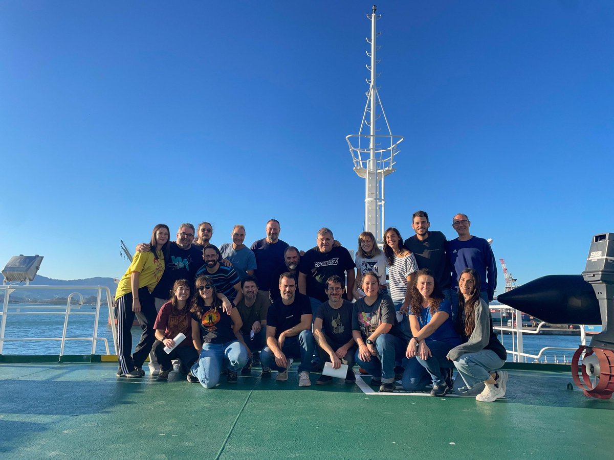 Un año más finaliza con éxito la campaña oceanográfica #demersales24. Un placer compartir la experiencia junto a este equipazo!