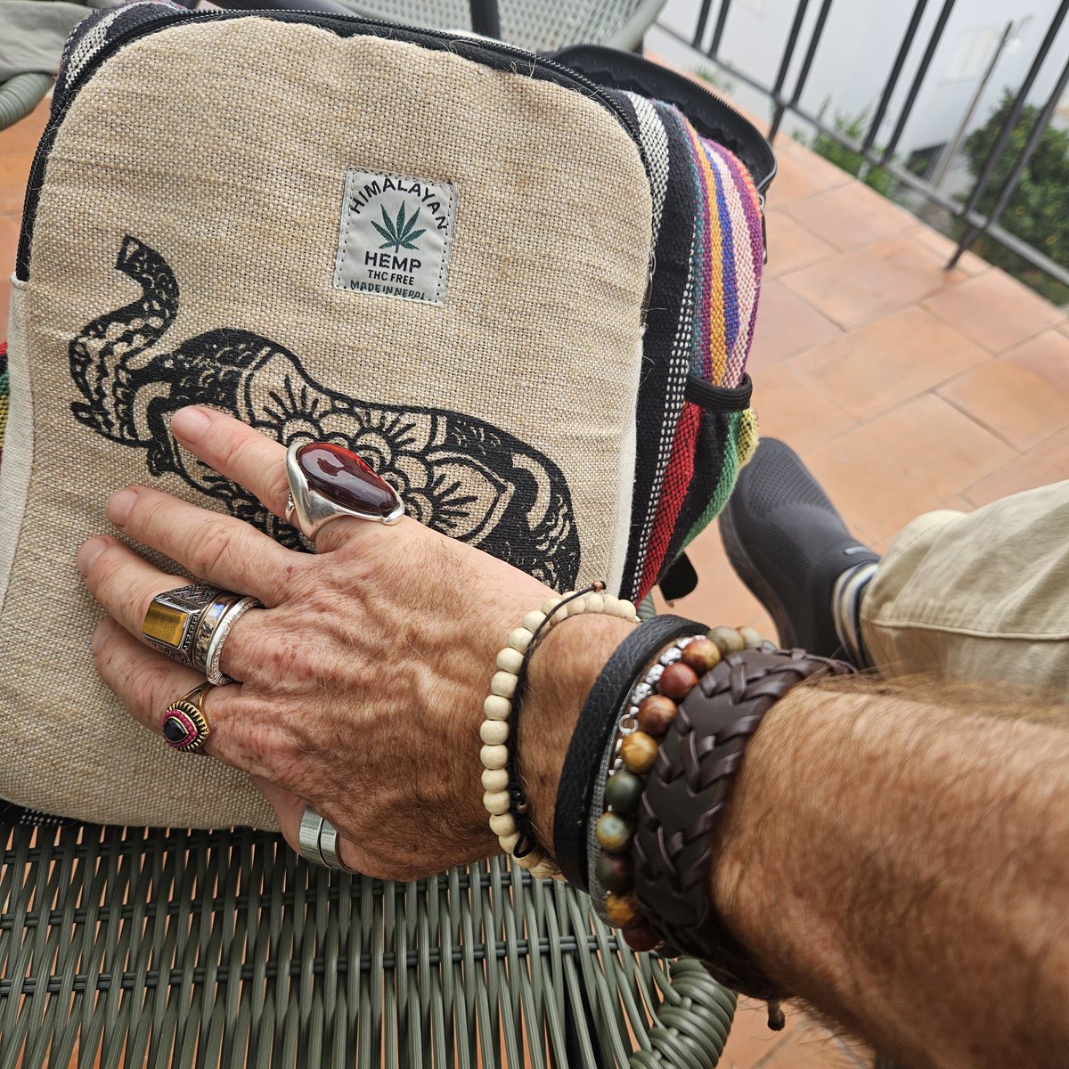 Bee (@beerobin99) on Twitter photo 